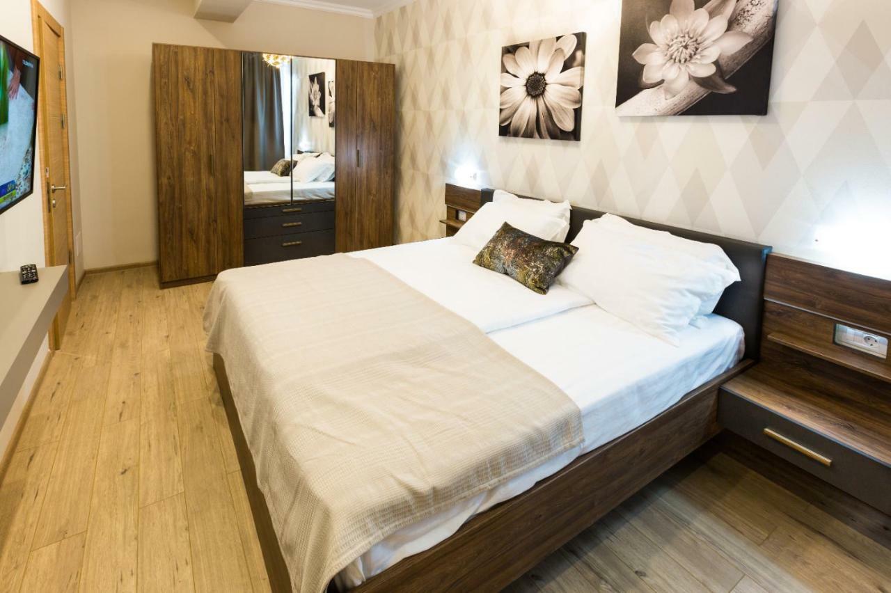 Rose Luxury Apartment Мамая Экстерьер фото
